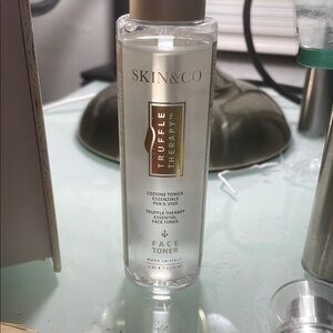 Skin White Toner Luxurious Skincare